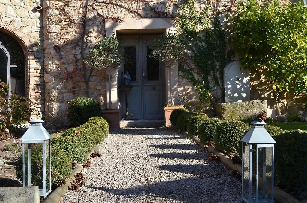 Les Rosées Mougins 4*,