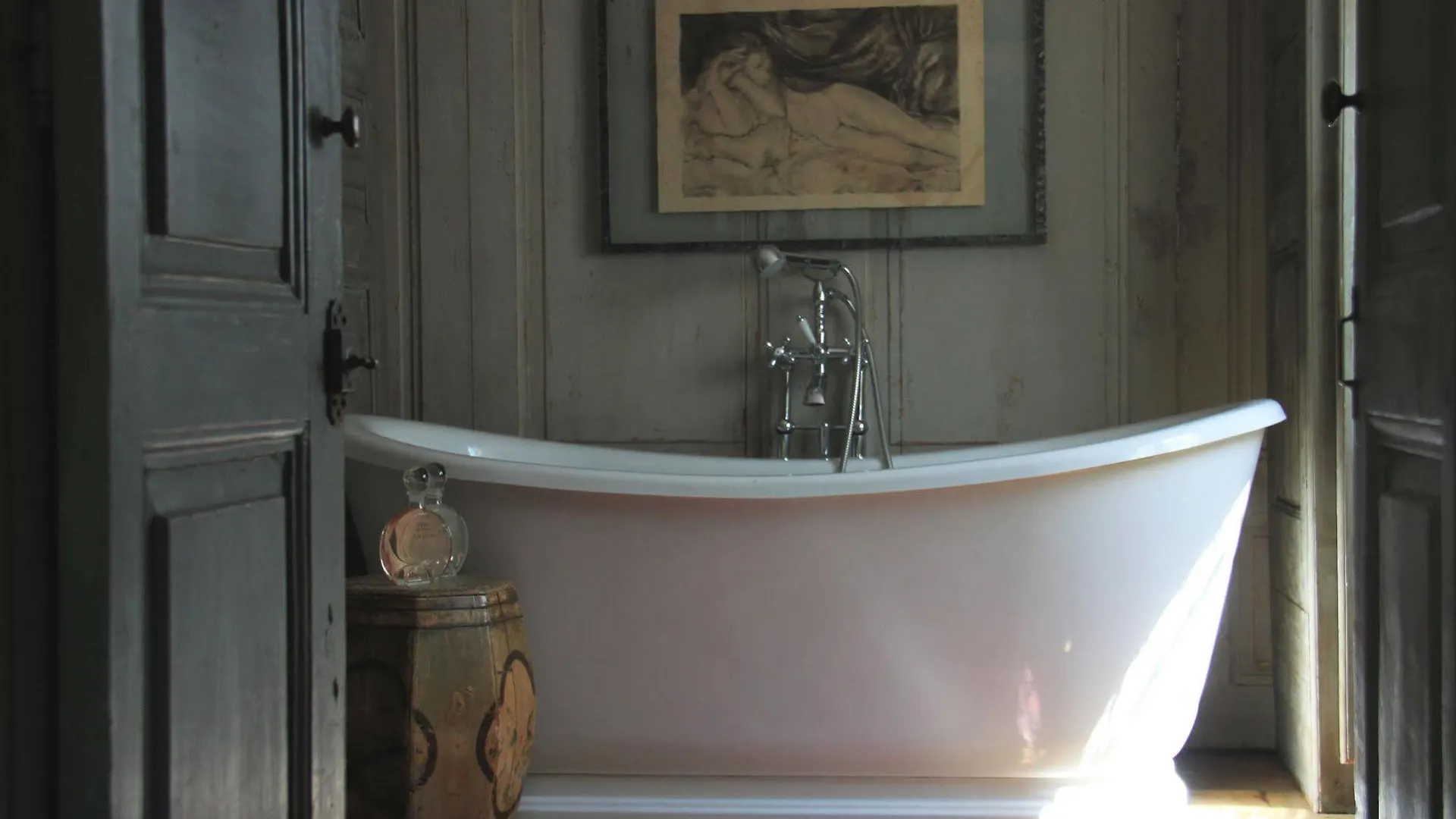 Les Rosées Mougins Couette-café